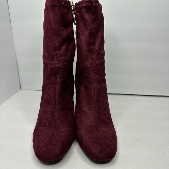 Cape Robbin Womens size 6.5 Heeled Sock Stretch Boots Maroon Side Zip - Picture 2 of 11